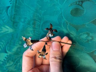 Flor de azucena en plata