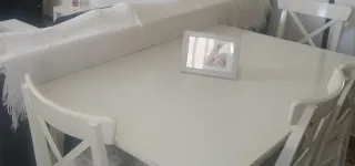 Mesa comedor Ikea con 4 sillas