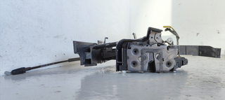 CERRADURA PUERTA TRASERA DERECHA FORD FOCUS C-MAX