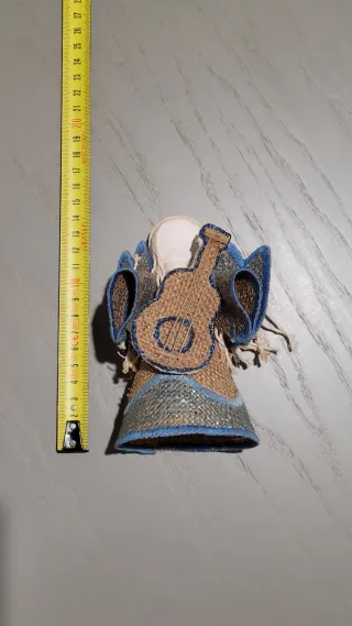 Jute angel decoration with guitar