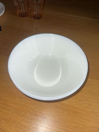 Vajilla Ikea vasos, platos y cubiertos