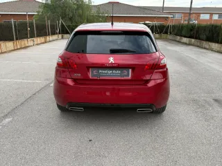 Peugeot 308 2016