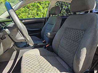 Audi A6 2003 2.4 V6 170 CV