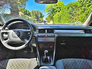 Audi A6 2003 2.4 V6 170 CV