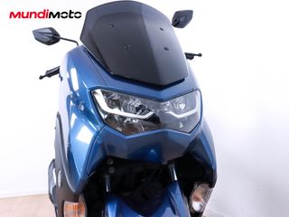 YAMAHA NMAX