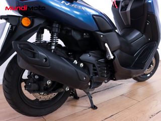 YAMAHA NMAX
