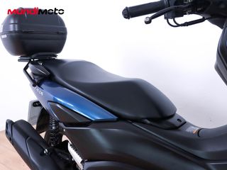 YAMAHA NMAX