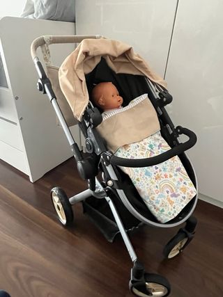 Cochecito de juguete para bebé