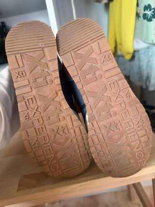 Zapatillas Xti azul y rojo