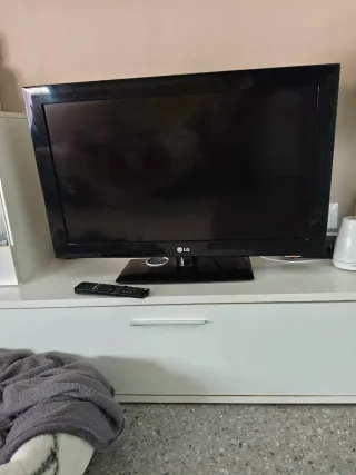 Televisión LG 32 Negra