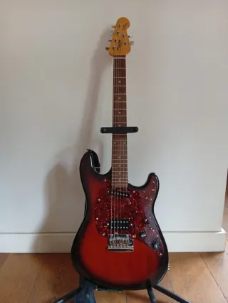 Sterling Cutlass Short Scale HSS Guitarra