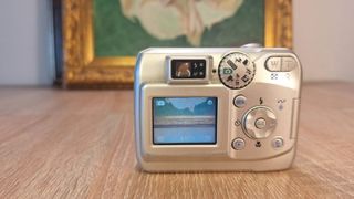 Cámara Digital Nikon COOLPIX 2200 2.0MP