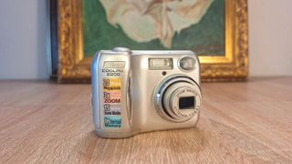 Cámara Digital Nikon COOLPIX 2200 2.0MP