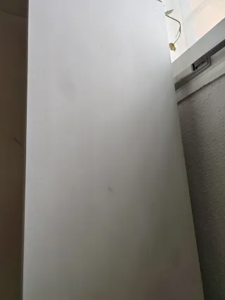 Cómoda cambiador IKEA SUNDVIK blanca.