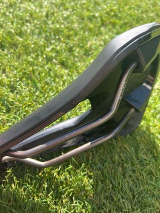 Sillín Fizik Tempo Argo R3