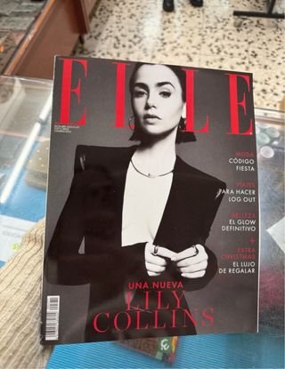 Revista Ella Lily Collins