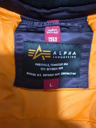 Chaqueta Alpha Industries con capucha Talla L