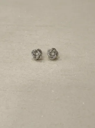 Pendientes Nudo Plateado Nuevo cierre silicona