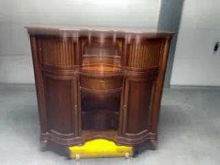 Mueble de entrada de madera