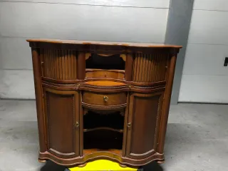 Mueble de entrada de madera