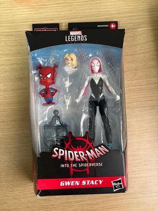 Muñeca Marvel Legends Gwen Stacy Spider-Verse