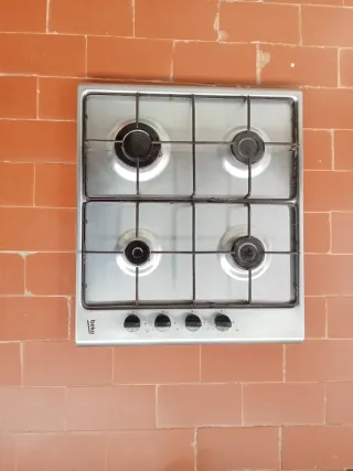 Cocina de gas Beko 4 fuegos