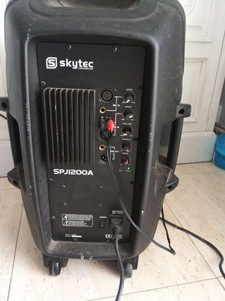 Altavoz Skytec Negro