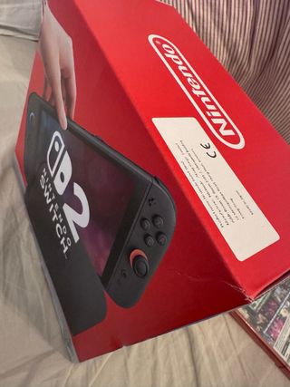 Nintendo Switch 2 + Mario Kart fisico + Pokémon