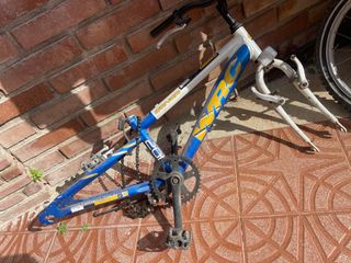 Bicicleta de montaña CANOR