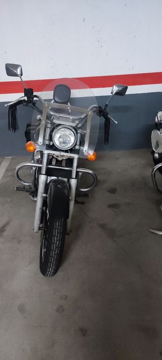 Honda Shadow VT 125 - Moto Cruiser