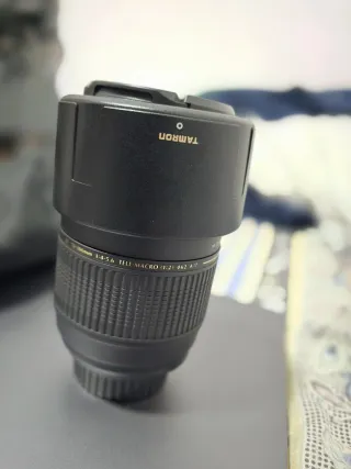 Objetivo Nikkor 18-200mm DX VR II