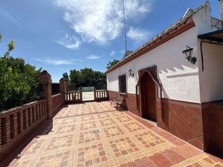 Casa chalet de campo con piscina