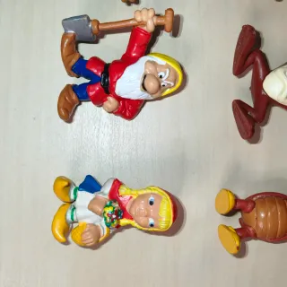 Figuras variadas PVC UNIDAD