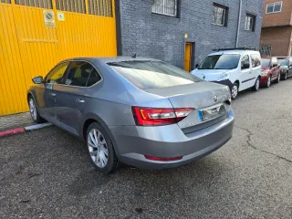 Skoda Superb Style