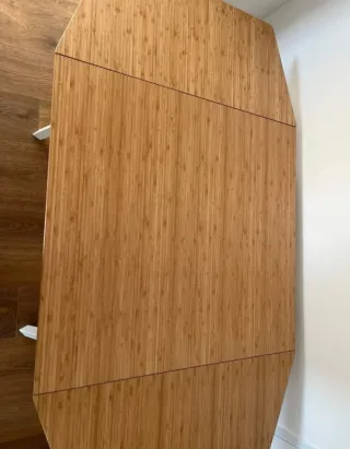 Mesa comedor extensible bambú y madera