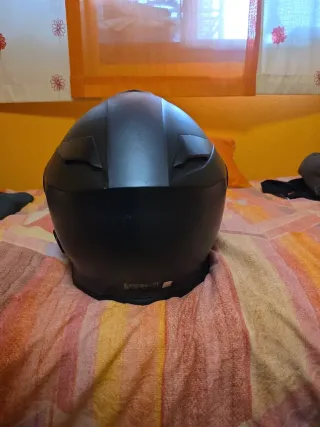 Casco Integral Moto Guzzi con Intercomunicador