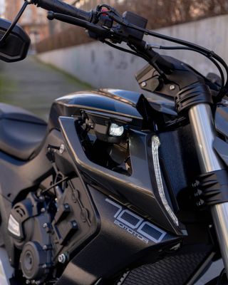 Benda LFC700 PRO