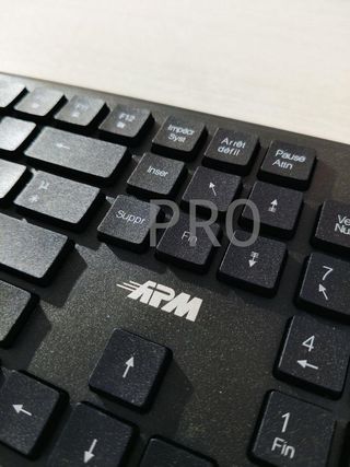 Teclado Inalámbrico - Logitech K270