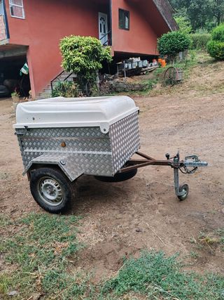 Remolque animales vivos cazadores