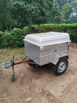 Remolque animales vivos cazadores