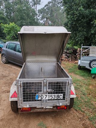 Remolque animales vivos cazadores