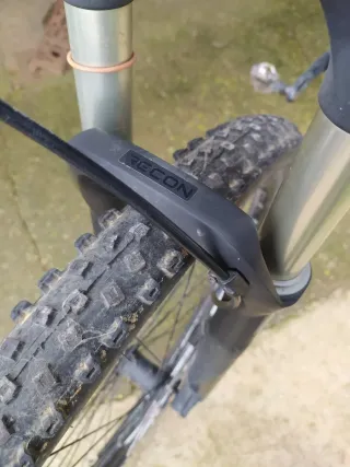 Bicicleta Fuji SLM 2.7 Carbono MTB 29