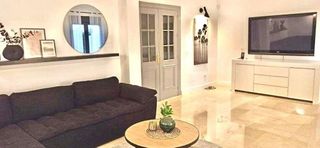 Casa adosada en alquiler en Benahavís