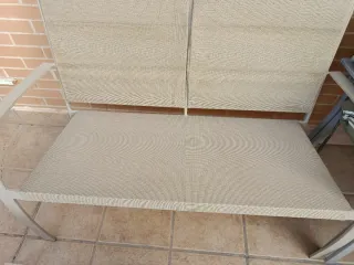 Conjunto mesa baja y asientos exterior