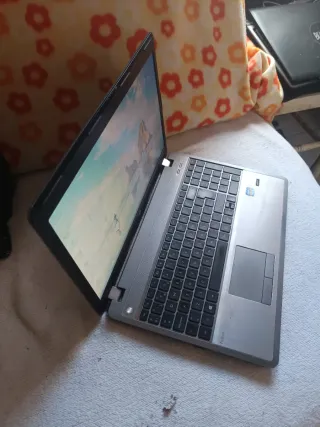 Portátil i5 hp probook 8GB RAM 500GB HDD-