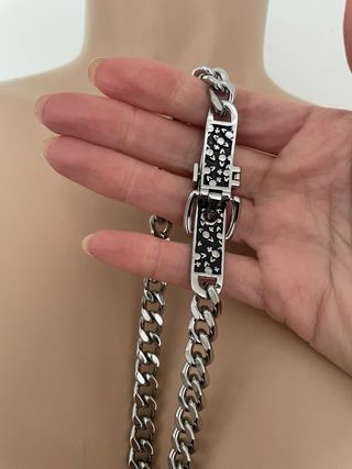 Collar Vivienne Westwood estilo cinturón