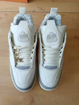 Zapatillas Louis Vuitton Blancas y Grises