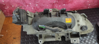 Faro izquierdo 7700820118 (AG) Renault Lagu