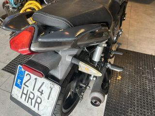 Moto RKS Naked Manual