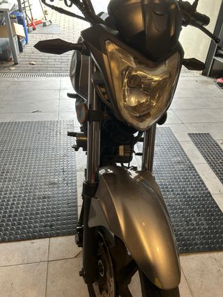 Moto RKS Naked Manual